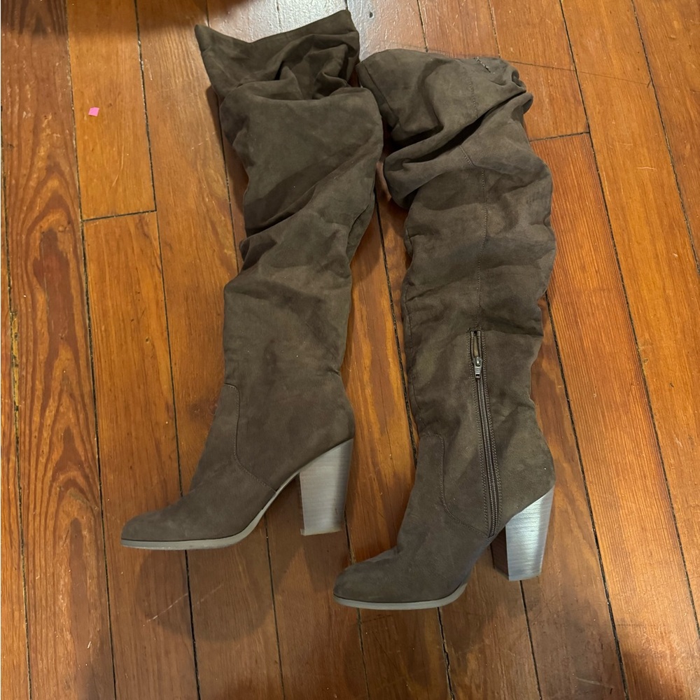Stylish Brown Over-the-Knee Boots